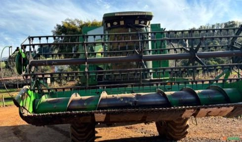 Imagem Colheitadeira John Deere 1175 Ano 2002 Imagem Colheitadeira John Deere 1175 Ano 2002