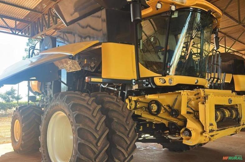Colheitadeira New Holland CR8.90 ano 2020 Imagem Colheitadeira New Holland CR8.90 ano 2020