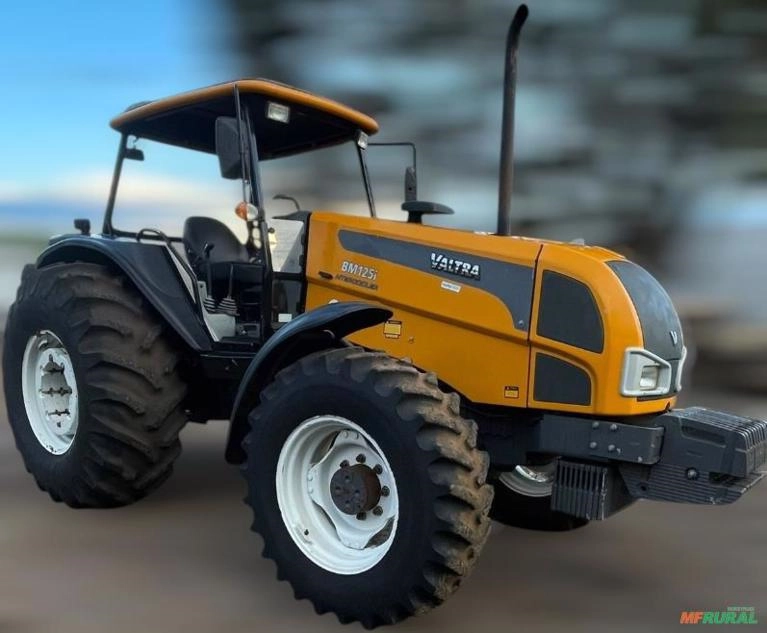 Trator Valtra BM125I Ano 2012 Imagem Trator Valtra BM125I Ano 2012