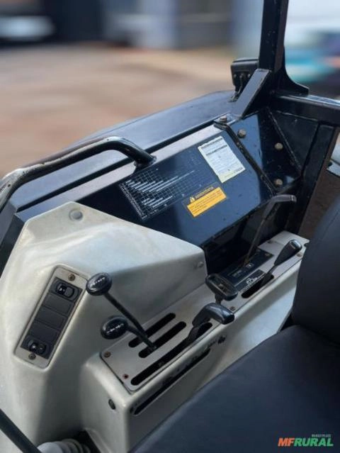 Imagem Trator Valtra BM125I Ano 2012 Imagem Trator Valtra BM125I Ano 2012