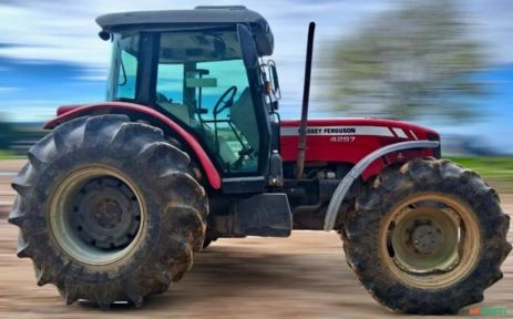 Trator Massey Ferguson 4297 ano 2013 Imagem Trator Massey Ferguson 4297 ano 2013
