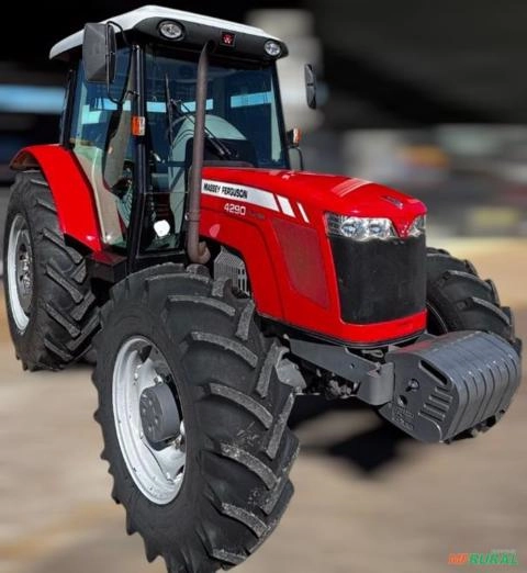 Trator Massey Ferguson 4290 ano 2015 Imagem Trator Massey Ferguson 4290 ano 2015