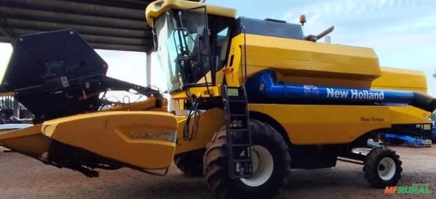 Colheitadeira New Holland TC5070 Ano 2012 Imagem Colheitadeira New Holland TC5070 Ano 2012