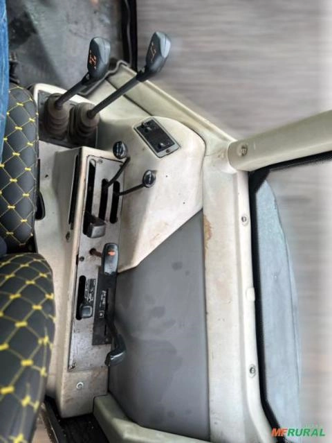 Imagem Trator Valtra BM110 Ano 2016 Imagem Trator Valtra BM110 Ano 2016