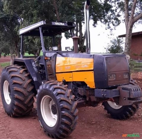 Trator Valtra 985S ano 1998 Imagem Trator Valtra 985S ano 1998