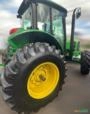 Trator John Deere 6135J ano 2019 Imagem Trator John Deere 6135J ano 2019