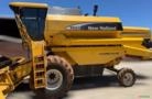 Colheitadeira New Holland TC57 ano 2004 Imagem Colheitadeira New Holland TC57 ano 2004