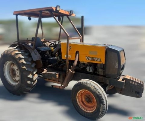 Trator Valtra BF75 Ano 2008 Imagem Trator Valtra BF75 Ano 2008