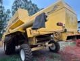 Colheitadeira New Holland TC 59 ano 2001 Imagem Colheitadeira New Holland TC 59 ano 2001