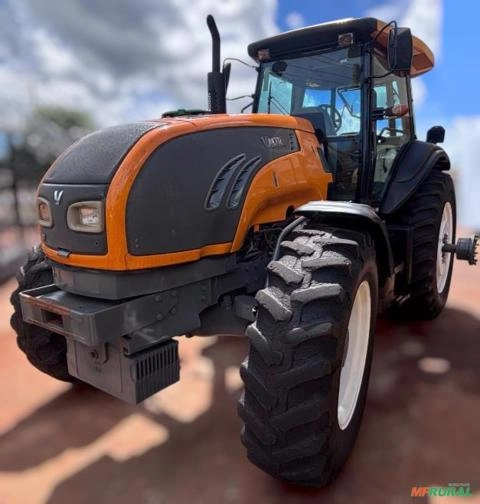 Trator Valtra BT210 Ano 2013 Imagem Trator Valtra BT210 Ano 2013