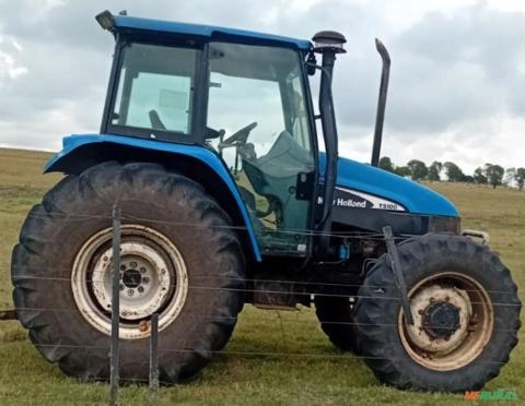 Trator New Holland TS100 ano 2002 Imagem Trator New Holland TS100 ano 2002
