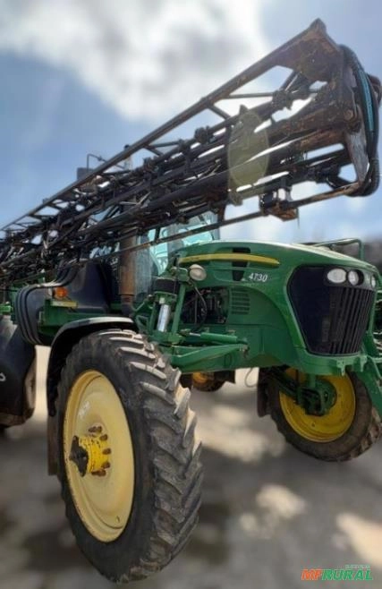 Pulverizador Autopropelido John Deere 4730 ano 2010 Imagem Pulverizador Autopropelido John Deere 4730 ano 2010