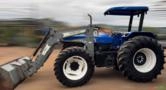 Trator New Holland 7630 ano 2010 Imagem Trator New Holland 7630 ano 2010