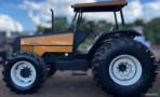 Trator Valtra 1380S ano 2002 Imagem Trator Valtra 1380S ano 2002