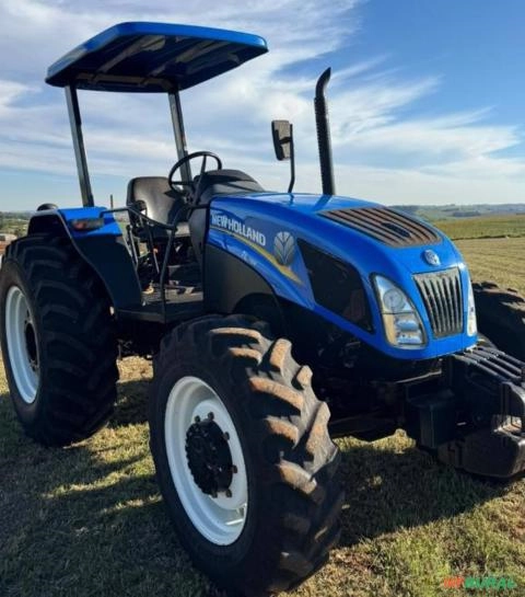 Trator New Holland TL75E Ano 2014 Imagem Trator New Holland TL75E Ano 2014
