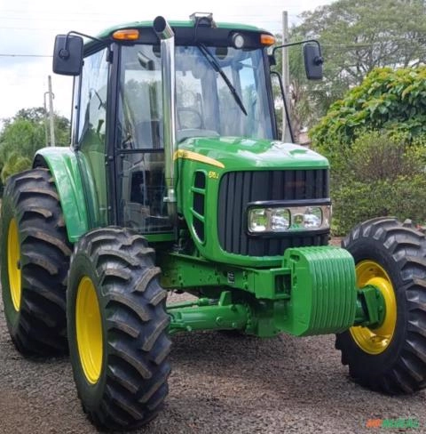 Trator Jonh Deere 6115J ano 2019 Imagem Trator Jonh Deere 6115J ano 2019
