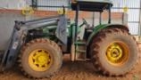 Trator John Deere 6110J ano 2012 Imagem Trator John Deere 6110J ano 2012
