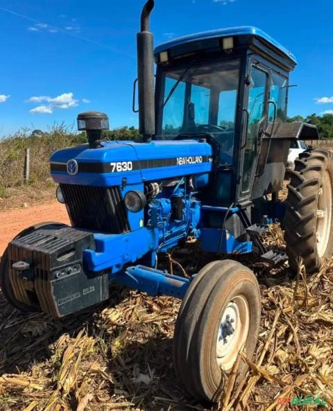 Trator New Holland 7630 ano 2004 Imagem Trator New Holland 7630 ano 2004
