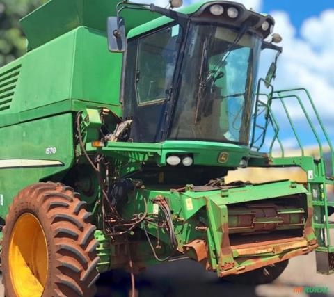 Colheitadeira John Deere 1570 Ano 2014 Imagem Colheitadeira John Deere 1570 Ano 2014