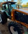Trator Valtra BM125 Ano 2015 Imagem Trator Valtra BM125 Ano 2015