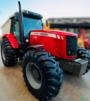 Trator Massey Ferguson 7180 ano 2011 Imagem Trator Massey Ferguson 7180 ano 2011