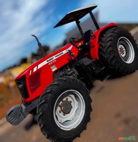 Trator Massey Ferguson 4275 ano 2014 Imagem Trator Massey Ferguson 4275 ano 2014