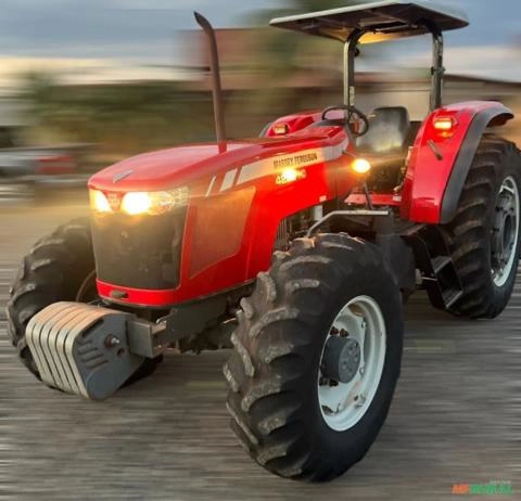 Trator Massey Ferguson 4292 ano 2017 Imagem Trator Massey Ferguson 4292 ano 2017