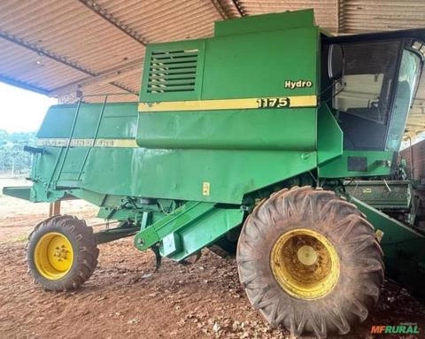 Colheitadeira John Deere 1175 Ano 2002 Imagem Colheitadeira John Deere 1175 Ano 2002