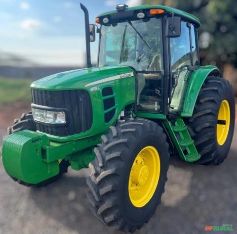Trator John Deere 6115J ano 2019 Imagem Trator John Deere 6115J ano 2019