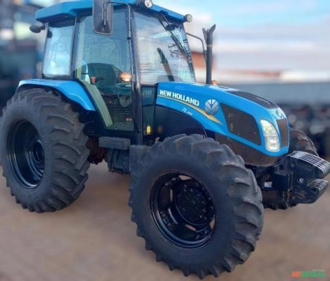 Trator New Holland TL95E Ano 2015 Imagem Trator New Holland TL95E Ano 2015