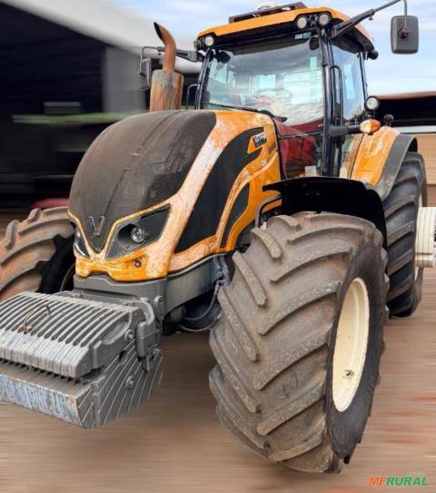 Trator Valtra T250CVT ano 2019 Imagem Trator Valtra T250CVT ano 2019