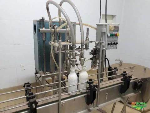 Laticínio com SIF para produção de leite de cabra completo e produzindo.