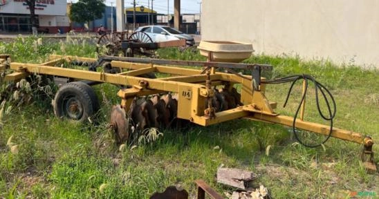 Grade de 24 discos - Gradão Imagem Grade de 24 discos - Gradão