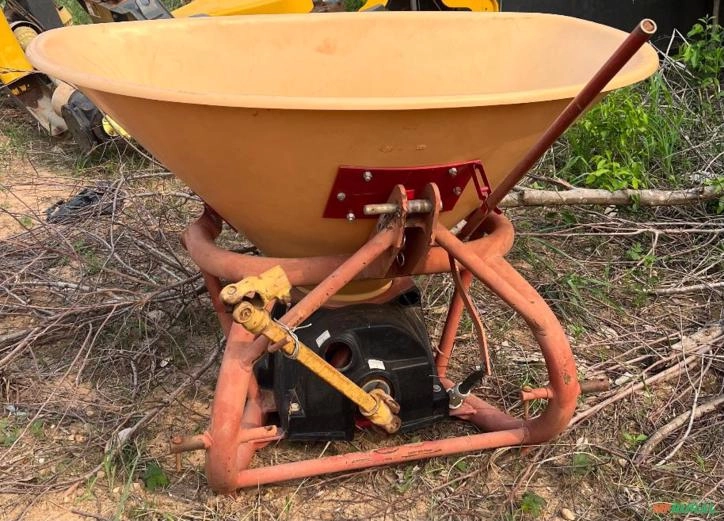 Adubadeira Pendular Imagem Adubadeira Pendular