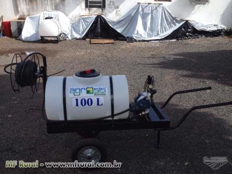 Pulverizador 100 Lt, Elétrico-Motobomba 1.0 Hp, Vazão 50lpm, Lança e Mangueira Imagem Pulverizador 100 Lt, Elétrico-Motobomba 1.0 Hp, Vazão 50lpm, Lança e Mangueira