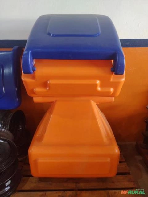 Depósitos para sementes e adubos Imagem Depósitos para sementes e adubos