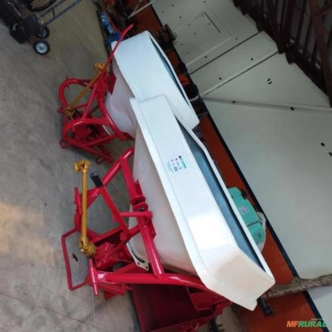 Imagem Distribuidores de calcário 600 kilos Imagem Distribuidores de calcário 600 kilos