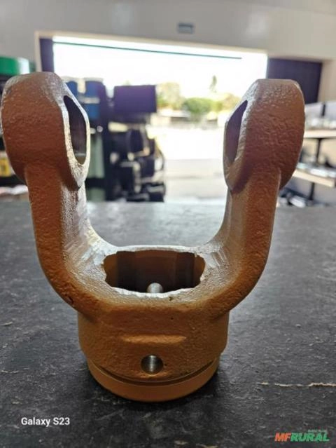 Terminal furo quadrado para cardan CC51 Imagem Terminal furo quadrado para cardan CC51