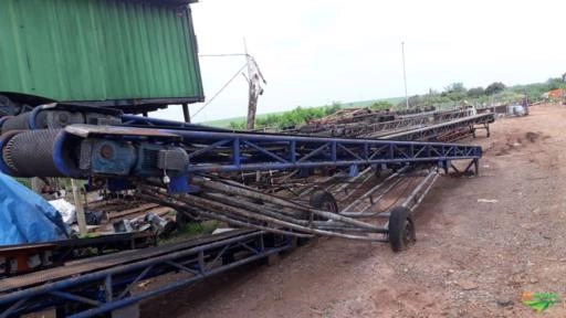 Imagem Esteira Transportadora Elétrica movél ou fixa de 08 á 12 mts Imagem Esteira Transportadora Elétrica movél ou fixa de 08 á 12 mts