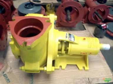 Imagem Manutenção em bombas de alta pressão e montagem de sistema de irrigação Imagem Manutenção em bombas de alta pressão e montagem de sistema de irrigação