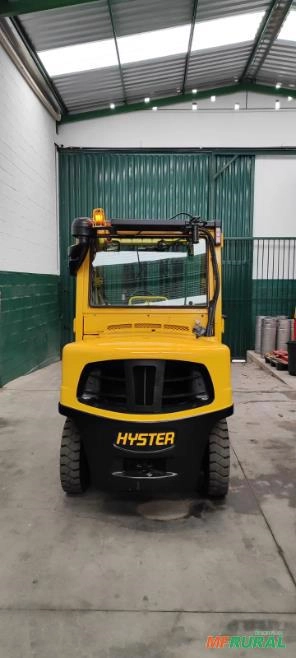 Imagem EMPILHADEIRA HYSTER 4.5 TON DIESEL Imagem EMPILHADEIRA HYSTER 4.5 TON DIESEL