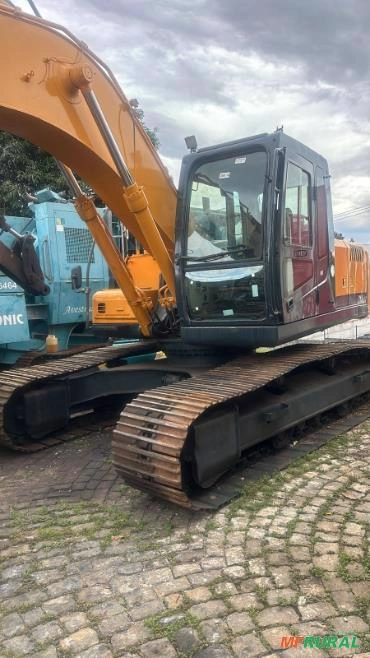 Imagem Escavadeira Hyundai R210LC7 - 2011 Imagem Escavadeira Hyundai R210LC7 - 2011