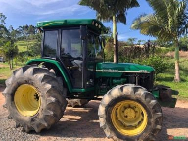 Imagem Trator John Deere 5705 4x4 ano 06 Imagem Trator John Deere 5705 4x4 ano 06