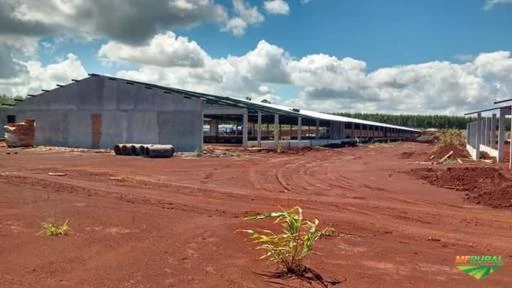 ETI industrial de pré moldados e metalúrgica construtora