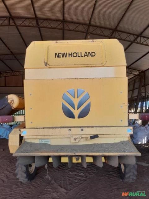 Imagem Colheitadeira New Holland TC 57 Hydro Plus Imagem Colheitadeira New Holland TC 57 Hydro Plus