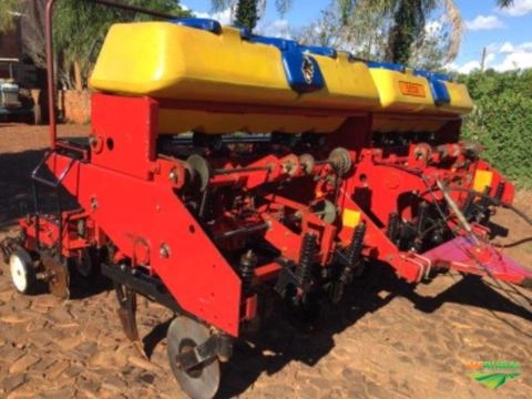 Plantadeira Fankhauser 9 linhas.com monitor de semente Imagem Plantadeira Fankhauser 9 linhas.com monitor de semente