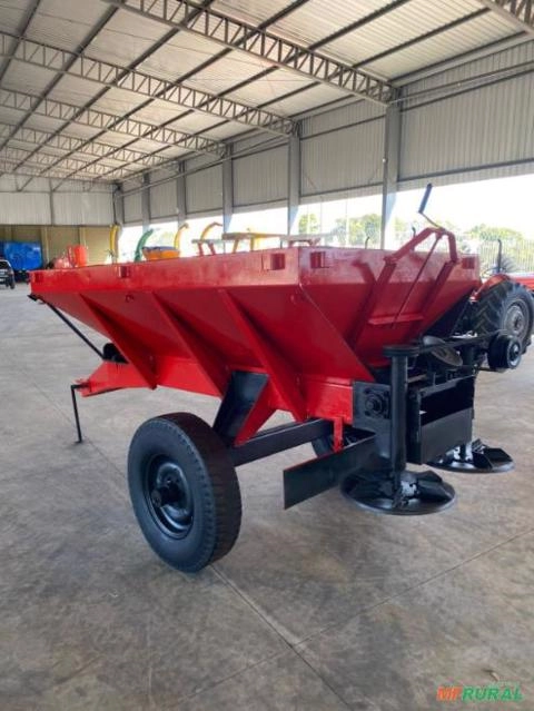 Imagem CALCARIADEIRA JUMIL 2500KG MOD. LIDER 20-50 TT USADA Imagem CALCARIADEIRA JUMIL 2500KG MOD. LIDER 20-50 TT USADA