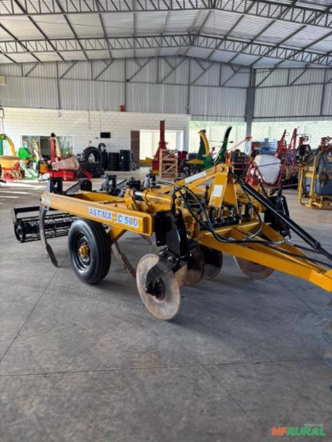 SUBSOLADOR AST-MATIC 500 5 HASTES COM ROLO DESTORRADOR E DISCOS DE CORTE (CANAVIEIRO) Imagem SUBSOLADOR AST-MATIC 500 5 HASTES COM ROLO DESTORRADOR E DISCOS DE CORTE (CANAVIEIRO)