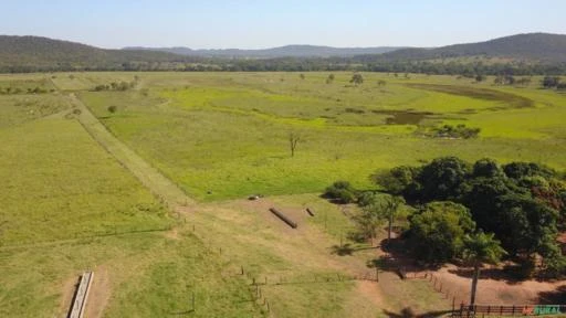 FAZENDA PARA SOJA OU GADO NA BEIRA DO RIO PRETO EM UNAÍ – MG