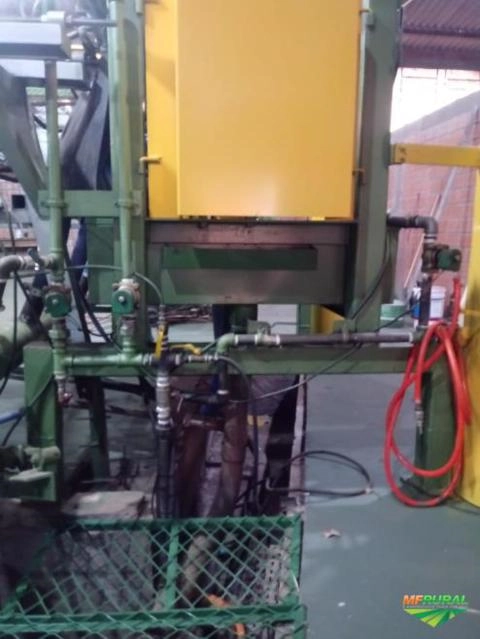 Imagem Maquina de bandeja para ovos Imagem Maquina de bandeja para ovos